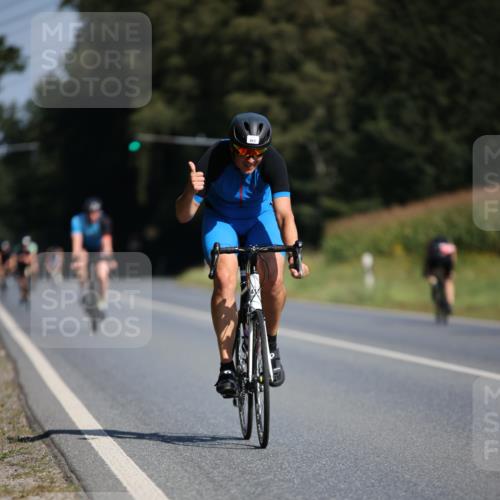 01.09.2024 - 17. Tribühne Triathlon H.Heesch http://msf.ph/oto/6941879 01.09.2024 11:16:48 Radfahren 308, 394, 417 meine-sportfotos.de