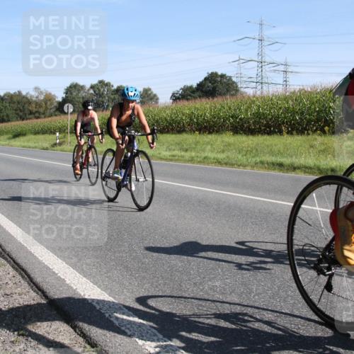 01.09.2024 - 17. Tribühne Triathlon H.Heesch http://msf.ph/oto/6941932 01.09.2024 10:47:51 Radfahren 188, 209, 212, 239, 289 meine-sportfotos.de