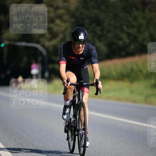 01.09.2024 - 17. Tribühne Triathlon H.Heesch http://msf.ph/oto/6941935 01.09.2024 11:16:58 Radfahren 308, 385, 428, 430, 446 meine-sportfotos.de