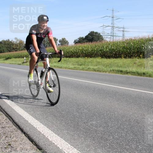 01.09.2024 - 17. Tribühne Triathlon H.Heesch http://msf.ph/oto/6941944 01.09.2024 10:48:06 Radfahren 172, 174, 243, 282 meine-sportfotos.de