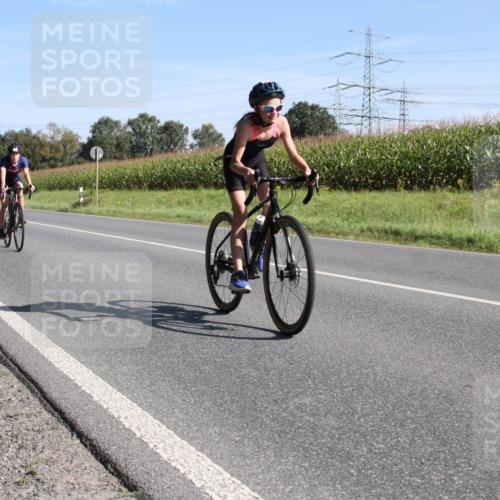 01.09.2024 - 17. Tribühne Triathlon H.Heesch http://msf.ph/oto/6941946 01.09.2024 10:48:10 Radfahren 172, 174, 225, 243, 281 meine-sportfotos.de
