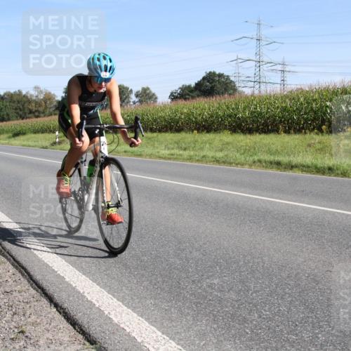 01.09.2024 - 17. Tribühne Triathlon H.Heesch http://msf.ph/oto/6941959 01.09.2024 10:49:09 Radfahren 192, 214 meine-sportfotos.de