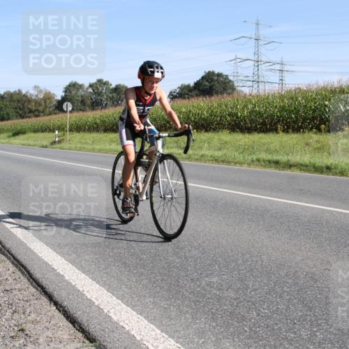 01.09.2024 - 17. Tribühne Triathlon H.Heesch http://msf.ph/oto/6941963 01.09.2024 10:49:15 Radfahren 173, 192, 195, 216 meine-sportfotos.de