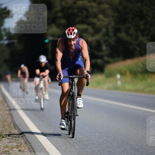 01.09.2024 - 17. Tribühne Triathlon H.Heesch http://msf.ph/oto/6941988 01.09.2024 11:17:09 Radfahren 314, 318, 319, 374, 379, 409, 426 meine-sportfotos.de