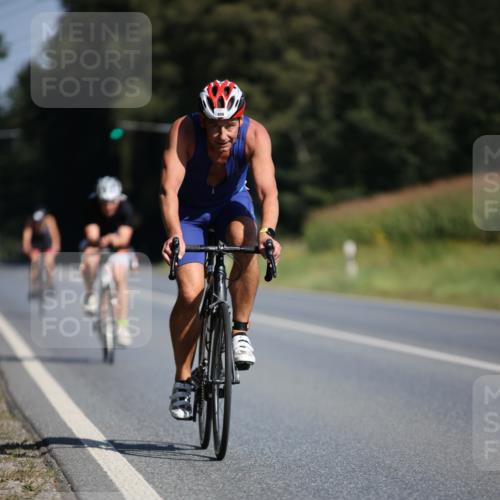 01.09.2024 - 17. Tribühne Triathlon H.Heesch http://msf.ph/oto/6941992 01.09.2024 11:17:09 Radfahren 314, 318, 319, 374, 379, 409, 426 meine-sportfotos.de