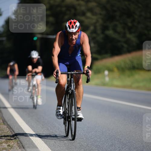 01.09.2024 - 17. Tribühne Triathlon H.Heesch http://msf.ph/oto/6941994 01.09.2024 11:17:09 Radfahren 314, 318, 319, 374, 379, 409, 426 meine-sportfotos.de