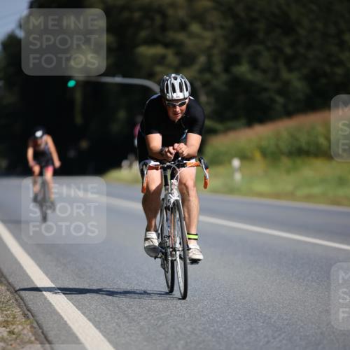 01.09.2024 - 17. Tribühne Triathlon H.Heesch http://msf.ph/oto/6942005 01.09.2024 11:17:11 Radfahren 314, 318, 319, 374, 379, 409, 426 meine-sportfotos.de