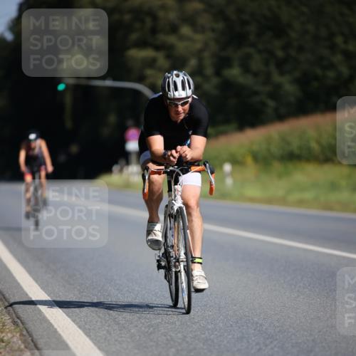 01.09.2024 - 17. Tribühne Triathlon H.Heesch http://msf.ph/oto/6942007 01.09.2024 11:17:11 Radfahren 314, 318, 319, 374, 379, 409, 426 meine-sportfotos.de