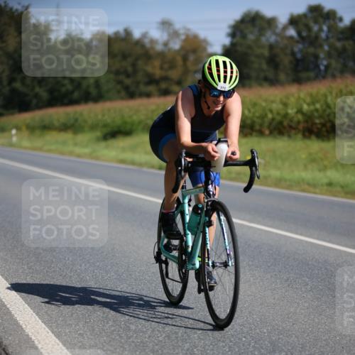 01.09.2024 - 17. Tribühne Triathlon H.Heesch http://msf.ph/oto/6942070 01.09.2024 11:18:05 Radfahren 362, 372, 387, 401 meine-sportfotos.de