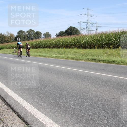 01.09.2024 - 17. Tribühne Triathlon H.Heesch http://msf.ph/oto/6942180 01.09.2024 11:03:27 Radfahren 335, 339, 394, 413, 433 meine-sportfotos.de