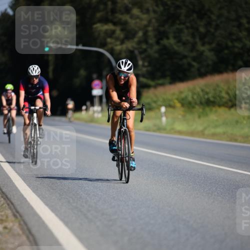 01.09.2024 - 17. Tribühne Triathlon H.Heesch http://msf.ph/oto/6942317 01.09.2024 11:19:26 Radfahren 336, 431, 1479 meine-sportfotos.de