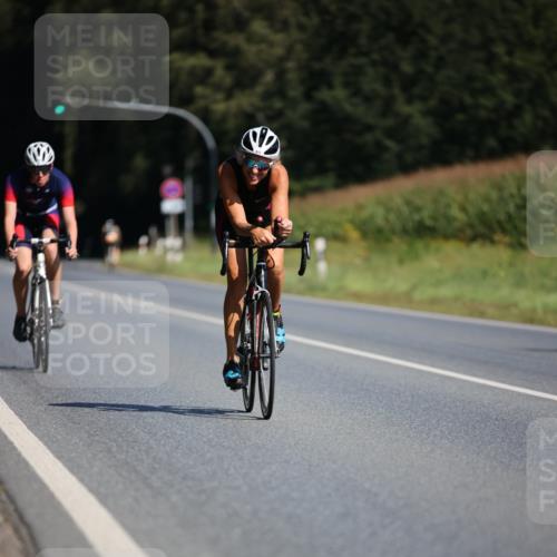 01.09.2024 - 17. Tribühne Triathlon H.Heesch http://msf.ph/oto/6942322 01.09.2024 11:19:26 Radfahren 336, 431, 1479 meine-sportfotos.de