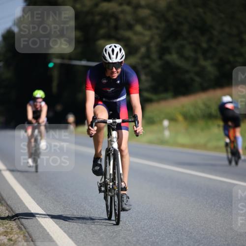01.09.2024 - 17. Tribühne Triathlon H.Heesch http://msf.ph/oto/6942344 01.09.2024 11:19:28 Radfahren 336, 431, 1479 meine-sportfotos.de