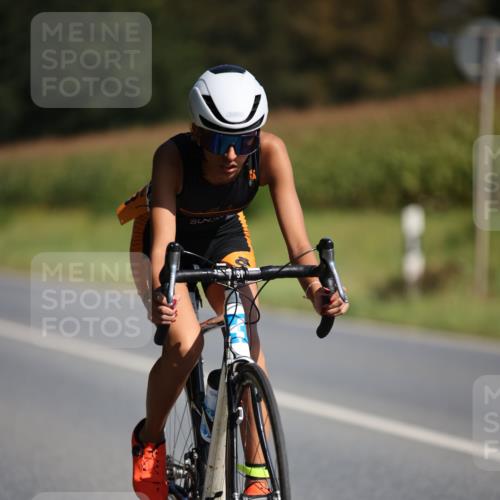 01.09.2024 - 17. Tribühne Triathlon H.Heesch http://msf.ph/oto/6942386 01.09.2024 11:19:48 Radfahren 313 meine-sportfotos.de