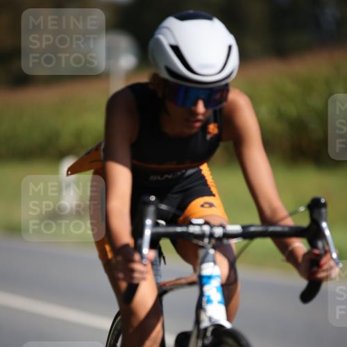 01.09.2024 - 17. Tribühne Triathlon H.Heesch http://msf.ph/oto/6942399 01.09.2024 11:19:49 Radfahren 313 meine-sportfotos.de