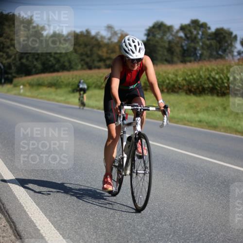 01.09.2024 - 17. Tribühne Triathlon H.Heesch http://msf.ph/oto/6942410 01.09.2024 11:21:18 Radfahren 369, 376, 411 meine-sportfotos.de