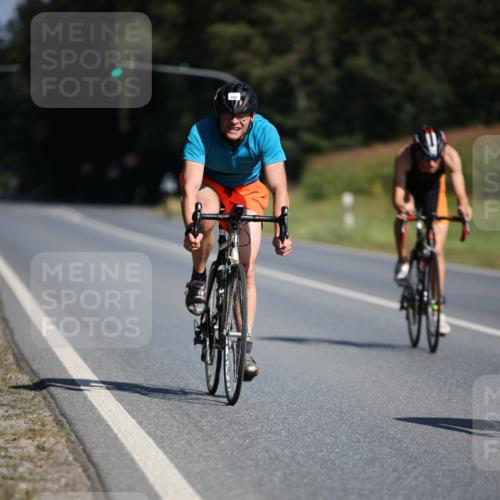 01.09.2024 - 17. Tribühne Triathlon H.Heesch http://msf.ph/oto/6942455 01.09.2024 11:21:28 Radfahren 366, 383, 386, 399, 442 meine-sportfotos.de