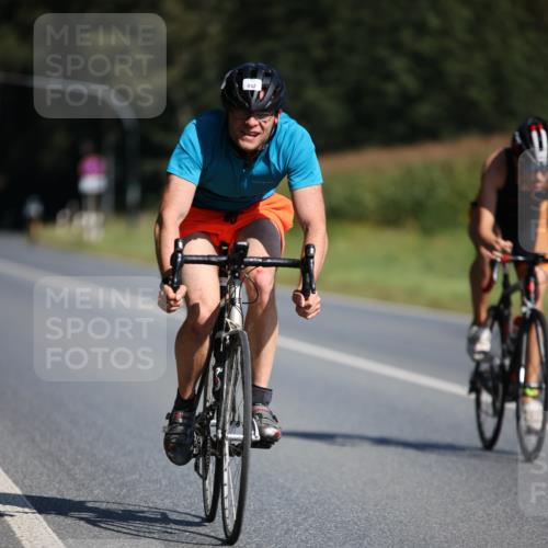 01.09.2024 - 17. Tribühne Triathlon H.Heesch http://msf.ph/oto/6942480 01.09.2024 11:21:29 Radfahren 366, 383, 386, 399, 442 meine-sportfotos.de