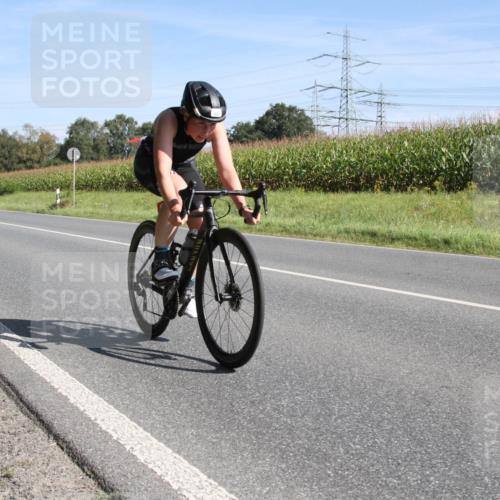 01.09.2024 - 17. Tribühne Triathlon H.Heesch http://msf.ph/oto/6942496 01.09.2024 11:11:49 Radfahren 314, 343, 438 meine-sportfotos.de