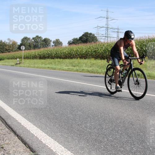 01.09.2024 - 17. Tribühne Triathlon H.Heesch http://msf.ph/oto/6942505 01.09.2024 11:11:55 Radfahren 314, 322, 343, 374 meine-sportfotos.de