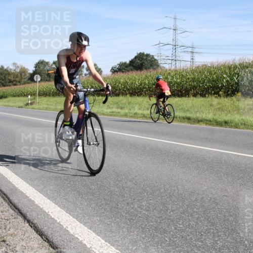 01.09.2024 - 17. Tribühne Triathlon H.Heesch http://msf.ph/oto/6942511 01.09.2024 11:12:02 Radfahren 319, 322, 338, 351 meine-sportfotos.de