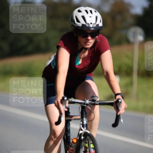 01.09.2024 - 17. Tribühne Triathlon H.Heesch http://msf.ph/oto/6942512 01.09.2024 11:21:53 Radfahren 308, 309, 361, 385, 413, 420, 428 meine-sportfotos.de