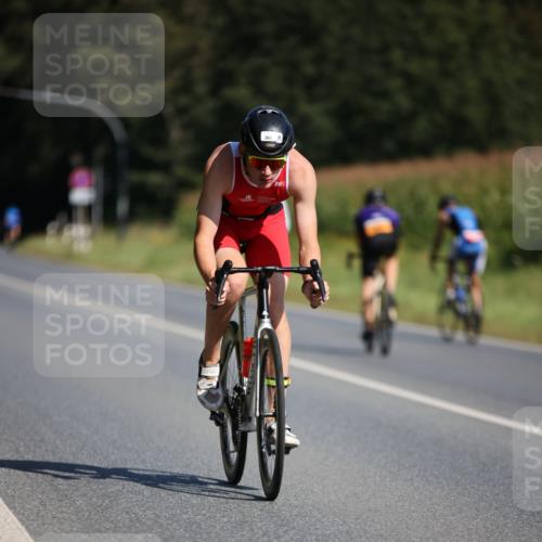 01.09.2024 - 17. Tribühne Triathlon H.Heesch http://msf.ph/oto/6942518 01.09.2024 11:21:57 Radfahren 309, 317, 361, 413, 428 meine-sportfotos.de