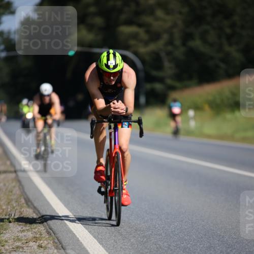 01.09.2024 - 17. Tribühne Triathlon H.Heesch http://msf.ph/oto/6942565 01.09.2024 11:22:10 Radfahren 355, 384, 394, 426, 436, 454 meine-sportfotos.de