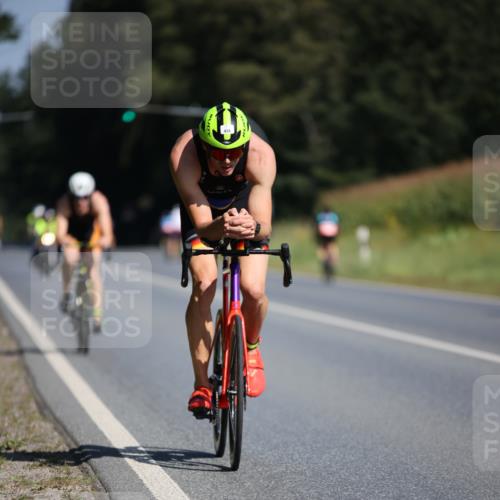 01.09.2024 - 17. Tribühne Triathlon H.Heesch http://msf.ph/oto/6942571 01.09.2024 11:22:10 Radfahren 355, 384, 394, 426, 436, 454 meine-sportfotos.de