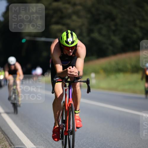01.09.2024 - 17. Tribühne Triathlon H.Heesch http://msf.ph/oto/6942580 01.09.2024 11:22:10 Radfahren 355, 384, 394, 426, 436, 454 meine-sportfotos.de