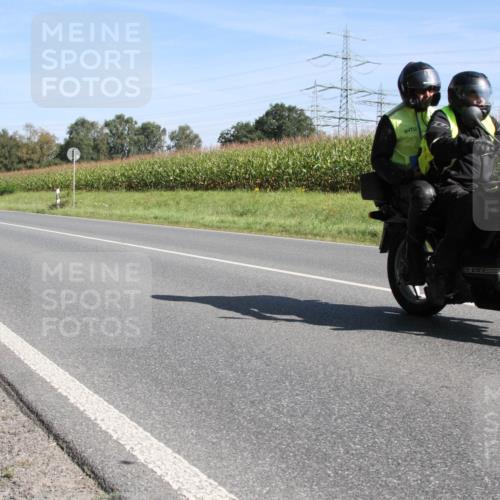 01.09.2024 - 17. Tribühne Triathlon H.Heesch http://msf.ph/oto/6942597 01.09.2024 11:15:00 Radfahren 425, 433 meine-sportfotos.de