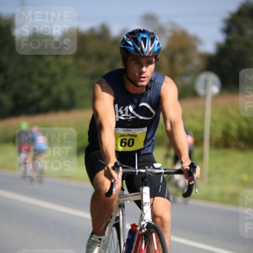 01.09.2024 - 17. Tribühne Triathlon H.Heesch http://msf.ph/oto/6942640 01.09.2024 11:22:27 Radfahren 60, 409, 427 meine-sportfotos.de