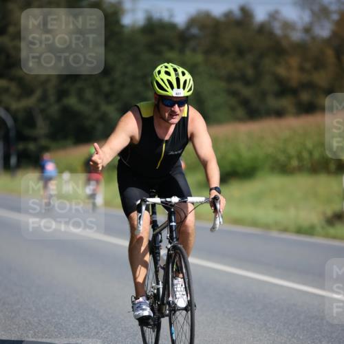 01.09.2024 - 17. Tribühne Triathlon H.Heesch http://msf.ph/oto/6942669 01.09.2024 11:22:28 Radfahren 60, 409, 427 meine-sportfotos.de