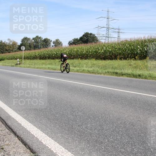 01.09.2024 - 17. Tribühne Triathlon H.Heesch http://msf.ph/oto/6942680 01.09.2024 11:17:13 Radfahren 314, 318, 319, 374, 379, 409, 426 meine-sportfotos.de