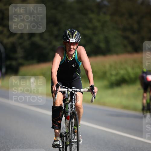 01.09.2024 - 17. Tribühne Triathlon H.Heesch http://msf.ph/oto/6942690 01.09.2024 11:22:47 Radfahren 382, 408, 510 meine-sportfotos.de