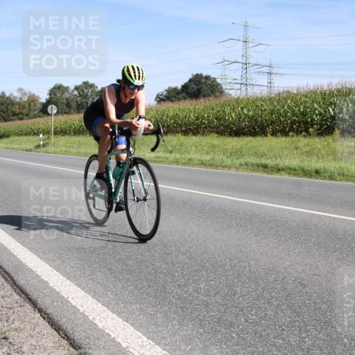01.09.2024 - 17. Tribühne Triathlon H.Heesch http://msf.ph/oto/6942726 01.09.2024 11:18:05 Radfahren 362, 372, 387, 401 meine-sportfotos.de