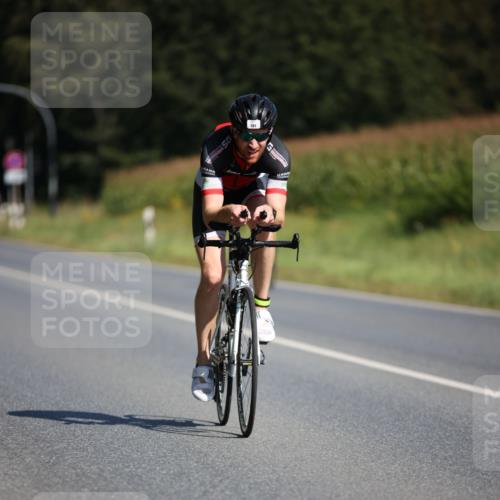 01.09.2024 - 17. Tribühne Triathlon H.Heesch http://msf.ph/oto/6942751 01.09.2024 11:24:51 Radfahren 391, 400, 416, 545 meine-sportfotos.de