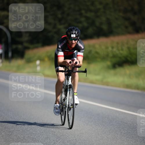 01.09.2024 - 17. Tribühne Triathlon H.Heesch http://msf.ph/oto/6942753 01.09.2024 11:24:51 Radfahren 391, 400, 416, 545 meine-sportfotos.de