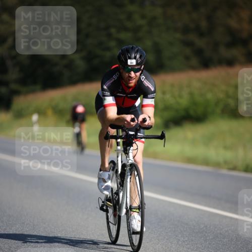 01.09.2024 - 17. Tribühne Triathlon H.Heesch http://msf.ph/oto/6942760 01.09.2024 11:24:51 Radfahren 391, 400, 416, 545 meine-sportfotos.de