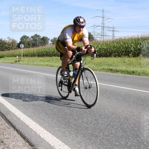 01.09.2024 - 17. Tribühne Triathlon H.Heesch http://msf.ph/oto/6942771 01.09.2024 11:19:18 Radfahren 364, 404, 433 meine-sportfotos.de