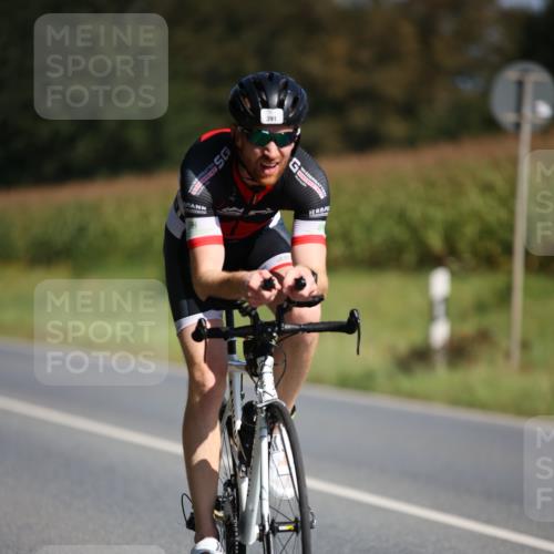 01.09.2024 - 17. Tribühne Triathlon H.Heesch http://msf.ph/oto/6942772 01.09.2024 11:24:52 Radfahren 391, 400, 416, 545 meine-sportfotos.de