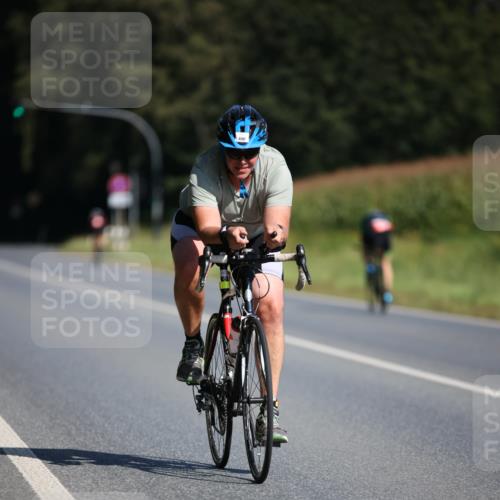 01.09.2024 - 17. Tribühne Triathlon H.Heesch http://msf.ph/oto/6942828 01.09.2024 11:24:58 Radfahren 396, 400, 415, 416, 470 meine-sportfotos.de