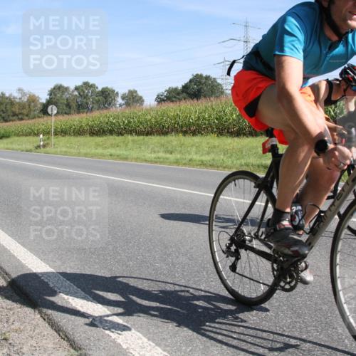 01.09.2024 - 17. Tribühne Triathlon H.Heesch http://msf.ph/oto/6942835 01.09.2024 11:21:30 Radfahren 366, 383, 386, 399, 442 meine-sportfotos.de