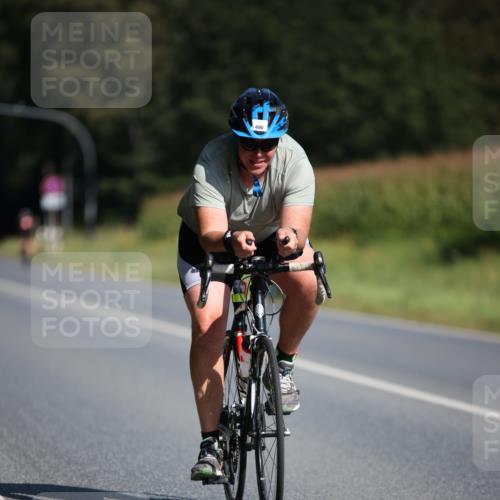 01.09.2024 - 17. Tribühne Triathlon H.Heesch http://msf.ph/oto/6942838 01.09.2024 11:24:58 Radfahren 396, 400, 415, 416, 470 meine-sportfotos.de