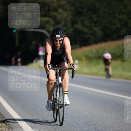 01.09.2024 - 17. Tribühne Triathlon H.Heesch http://msf.ph/oto/6942891 01.09.2024 11:25:09 Radfahren 335, 336, 403, 415, 474, 486, 553, 1479 meine-sportfotos.de
