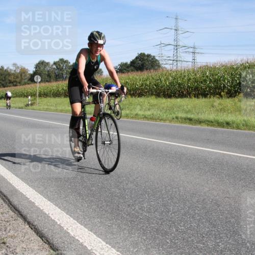 01.09.2024 - 17. Tribühne Triathlon H.Heesch http://msf.ph/oto/6942927 01.09.2024 11:22:48 Radfahren 382, 387, 408, 489 meine-sportfotos.de