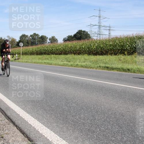 01.09.2024 - 17. Tribühne Triathlon H.Heesch http://msf.ph/oto/6942981 01.09.2024 11:23:58 Radfahren 349, 406, 412, 421, 434 meine-sportfotos.de