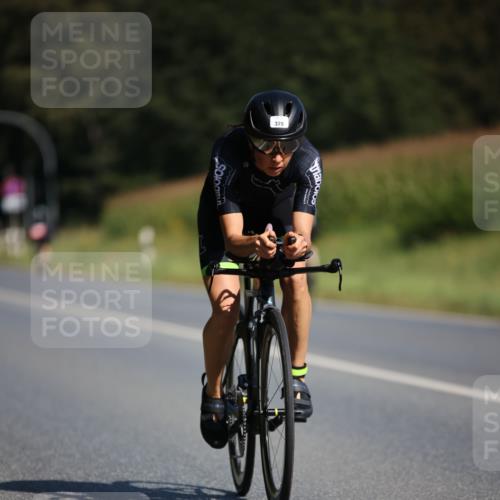 01.09.2024 - 17. Tribühne Triathlon H.Heesch http://msf.ph/oto/6942992 01.09.2024 11:29:13 Radfahren 379, 438, 500, 559 meine-sportfotos.de