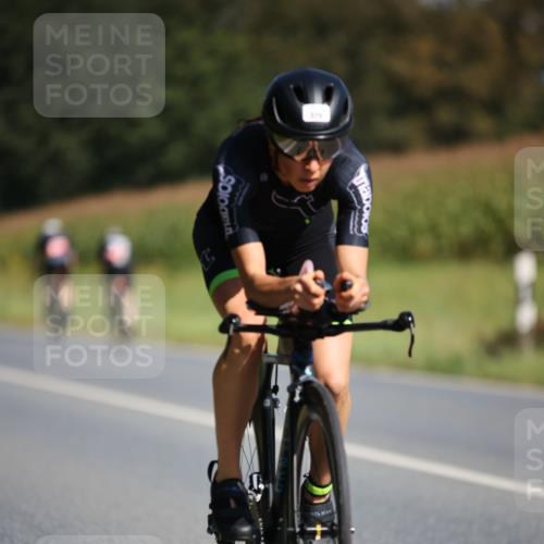 01.09.2024 - 17. Tribühne Triathlon H.Heesch http://msf.ph/oto/6943004 01.09.2024 11:29:13 Radfahren 379, 438, 500, 559 meine-sportfotos.de