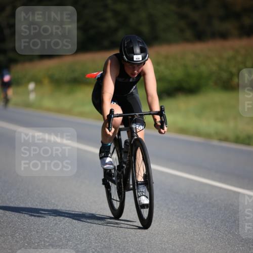 01.09.2024 - 17. Tribühne Triathlon H.Heesch http://msf.ph/oto/6943016 01.09.2024 11:29:23 Radfahren 320, 380, 438, 477 meine-sportfotos.de